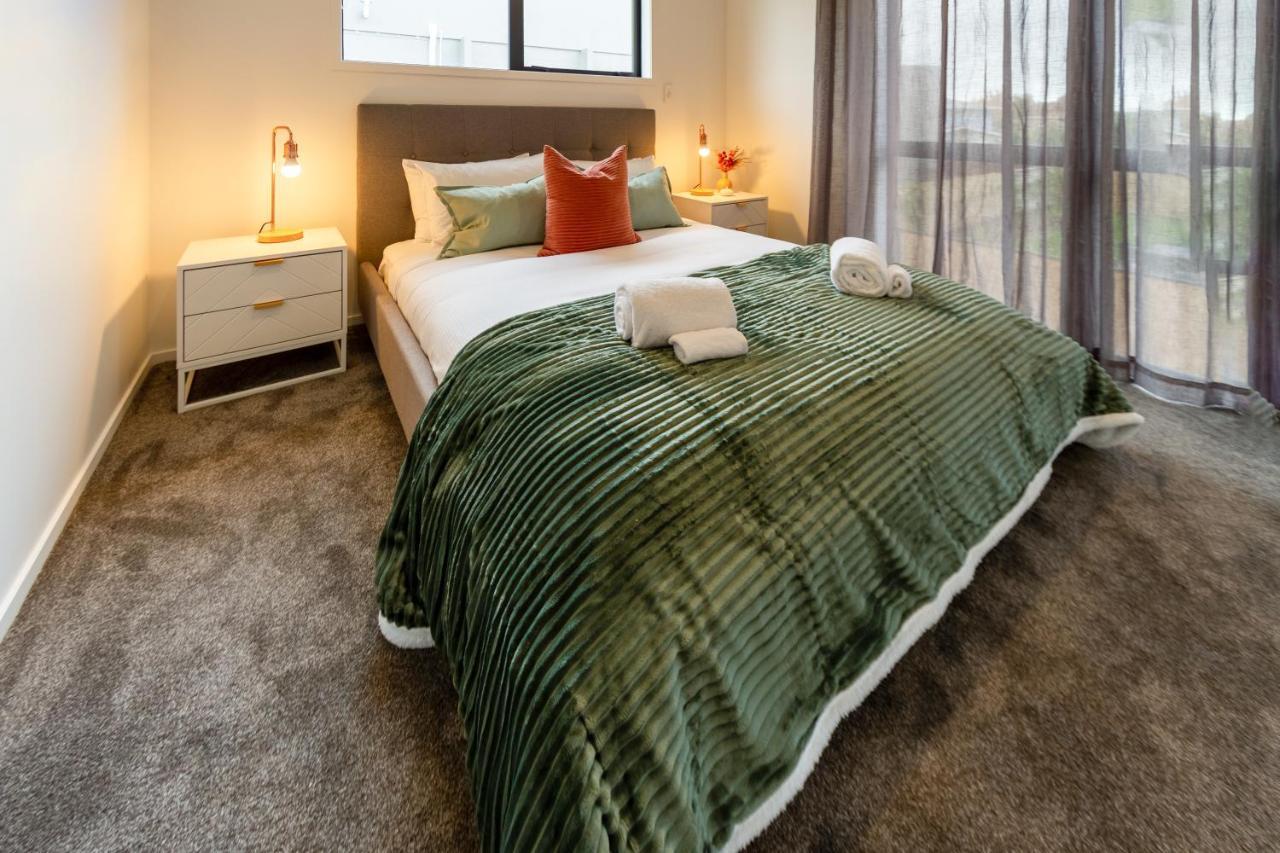 Peaceful Park View Townhouse 2 Bed W/Carpark Διαμέρισμα Κράισττσερτς Εξωτερικό φωτογραφία