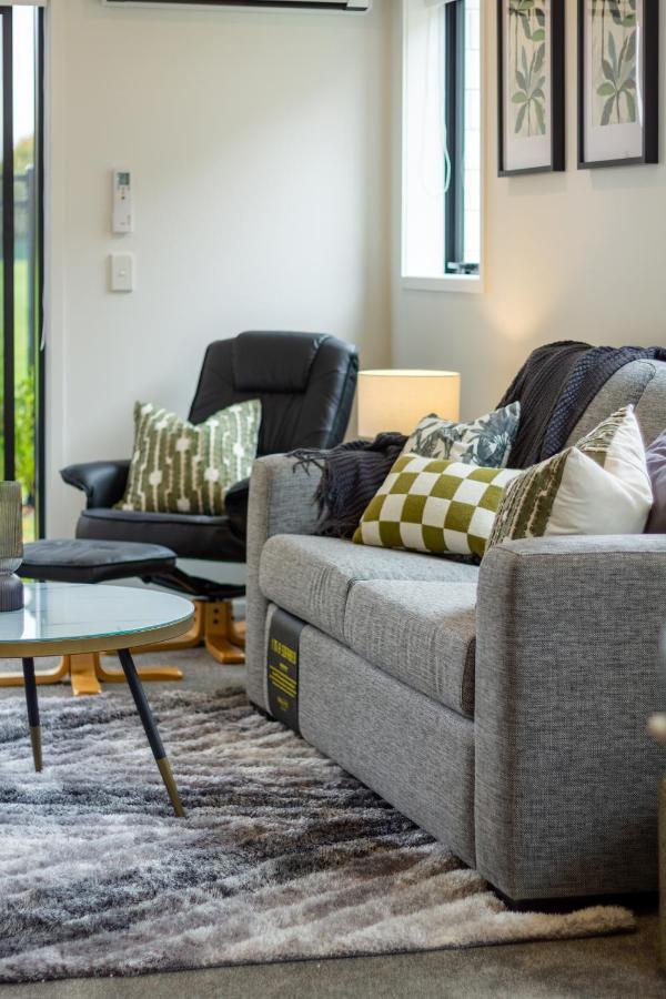 Peaceful Park View Townhouse 2 Bed W/Carpark Διαμέρισμα Κράισττσερτς Εξωτερικό φωτογραφία